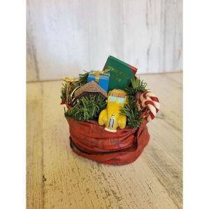 Santa Claus gift toy bag accessory good girls and boys book Xmas figure